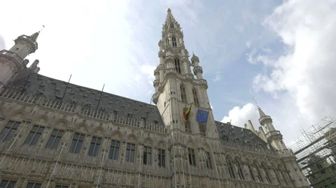 Low angle view of Brussels City Hall's facade Stock Footage 59874391