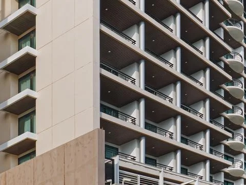 Low Angle View of a Building Stock-Fotos