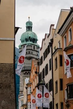 Low angle view of City Tower in Old Town of Innsbruck Foto stock