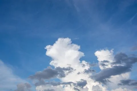 Low Angle View Of Clouds In Sky Stock Photos