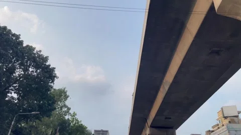 Low Angle View of Concrete Flyover and Sky 库存影片 346544326