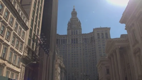 LOW ANGLE VIEW: Driving on Chambers street towards Manhattan Municipal Building Stock Footage 71775236
