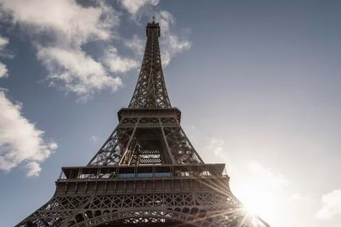 Low angle view of Eiffel Tower against blue sky, Paris, France 스톡 사진