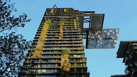 Low angle view on the famous building with vertical hanging gardens Stock-Footage 194331995