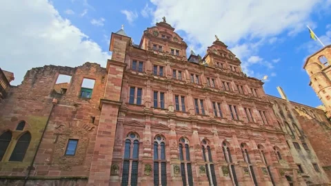 Low-angle view of the Friedrich Building at Heidelberg Castle in Heidelberg Video stock 336007800