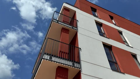 Low angle view of geometric balconies on a modern apartment building 库存影片 344645774