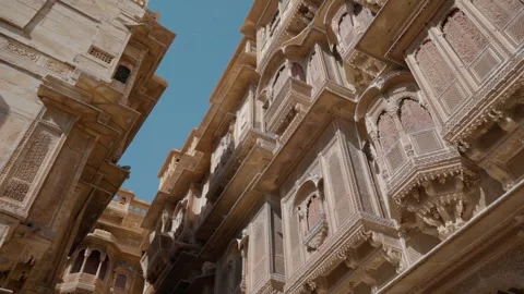 Low angle view of Jaisalmer haveli heritage mansion architecture 库存影片 332921072
