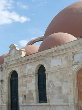 Low angle view of the Mosque of Neratze in Rethymno, Crete, with its charac.. Foto stock