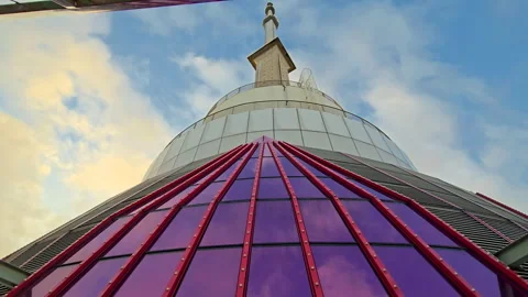 Low-angle view from the observation deck of the Colombo Lotus Tower in Sri Lanka 库存影片 339966926