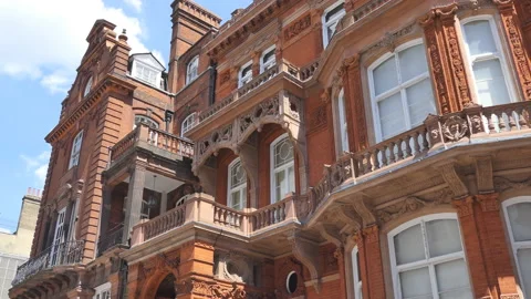 A low angle view of an old Victorian building. Video stock 109185475