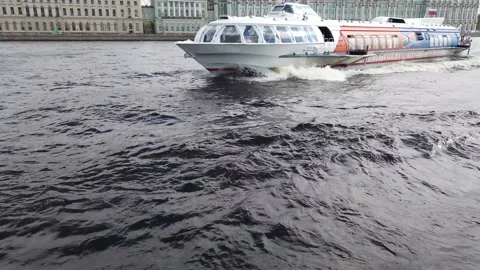 Low angle view. Panorama of the Neva River from the board of a pleasure boat. Stock-Footage 158332850