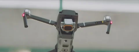Low angle view of quadcopter in air Vídeos de archivo 147568543