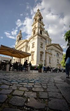 Low-angle view of St. Stephen Basilica Foto stock