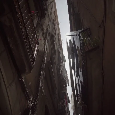 Low angle of view of two buildings in alley Vidéo 69464874