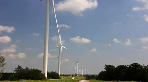 Low angle of a Wind Farm Stock-Footage 41378939