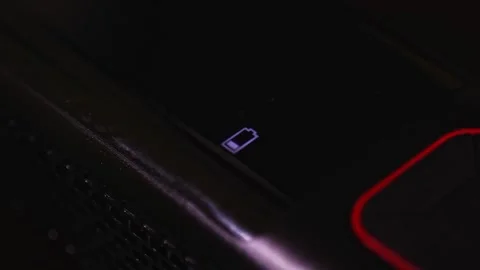 Low battery indication 4k stable short Video stock 289400510