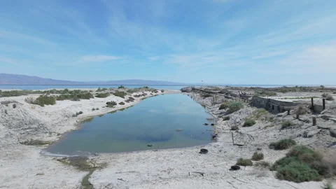 Low Drone Flyover Above Desert Shores Marina Toward the Salton Sea Видео 332683278