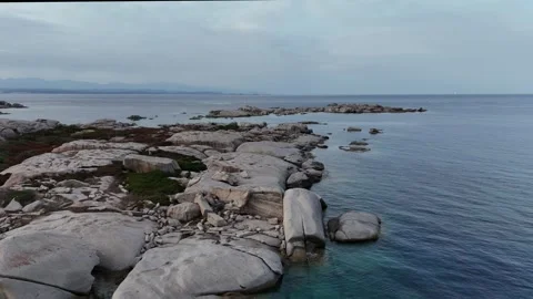 Low Forward Flight Passing Over Coastal Rocks Vídeo Stock 333184804