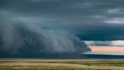 Low hanging shelf cloud Stock Footage 272708251