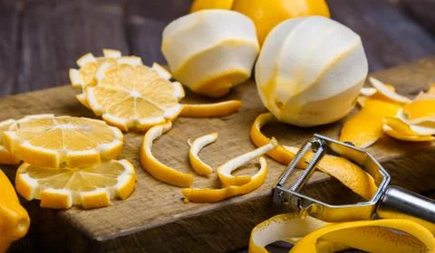 Low key lemons Stock Photos