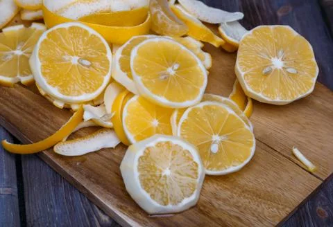 Low key lemons Stock Photos