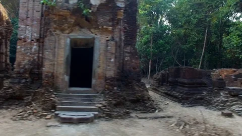 Low level rotation around a temple in Phnom Kulen,  Cambodia Stock Footage 88309951