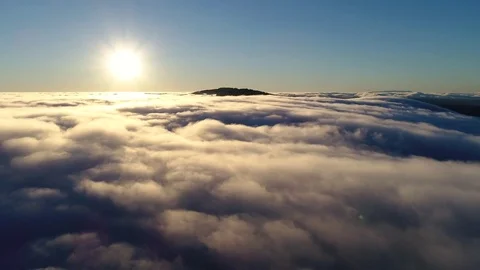 Low Lying Clouds Aerial 스톡 동영상 77334766