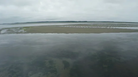 Low tide on a beach Video stock 154923654