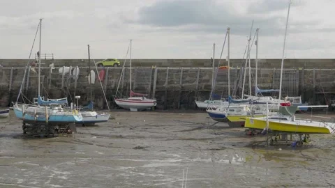 Low tide at the harbour Video stock 218349670