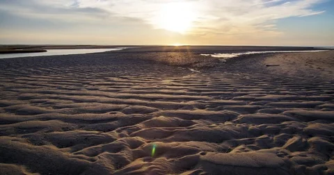 Low Tide Sunset Timelapse with Sand Patterns and Shadows Stock-Footage 72801908