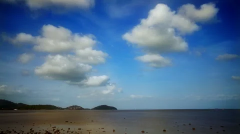 Low tide in timelapse Stock Footage 54692311