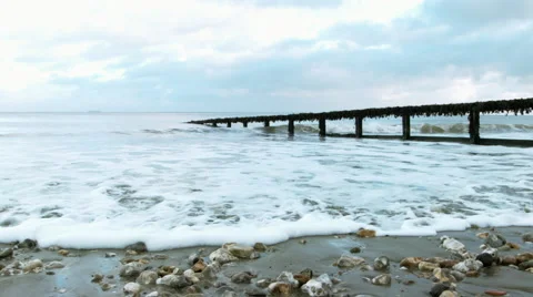 Low tide view at shoreline Vídeo Stock 60777670