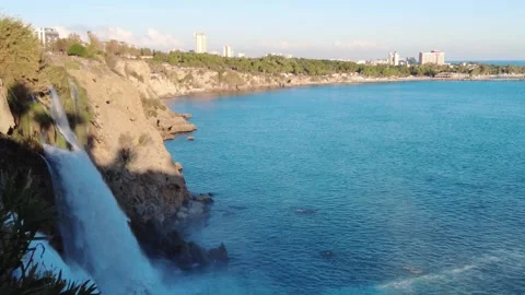 Lower Düden Waterfall and Blue Mediterranean Sea Panorama Vídeos de archivo 333479797