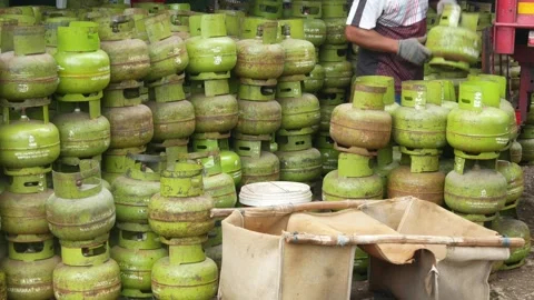 LPG gas cylinder Stock Footage 310248631
