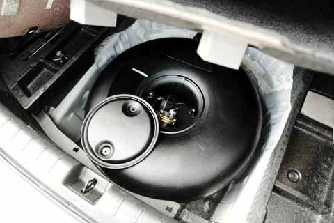 LPG or Propane gas container in vehicle trunk Foto stock