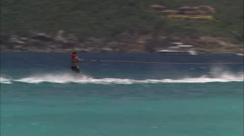 LS man water skiing Stock Footage 22667633