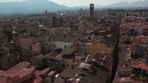 Lucca rooftops - towards Torre Orlogio Stock Footage 76374253