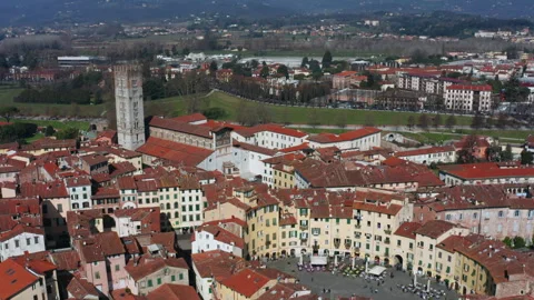 LUCCA.Piazza Anfiteatro e San Frediano 動画素材 259922412