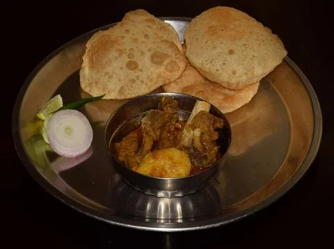 Luchi mangsho Stock Photos