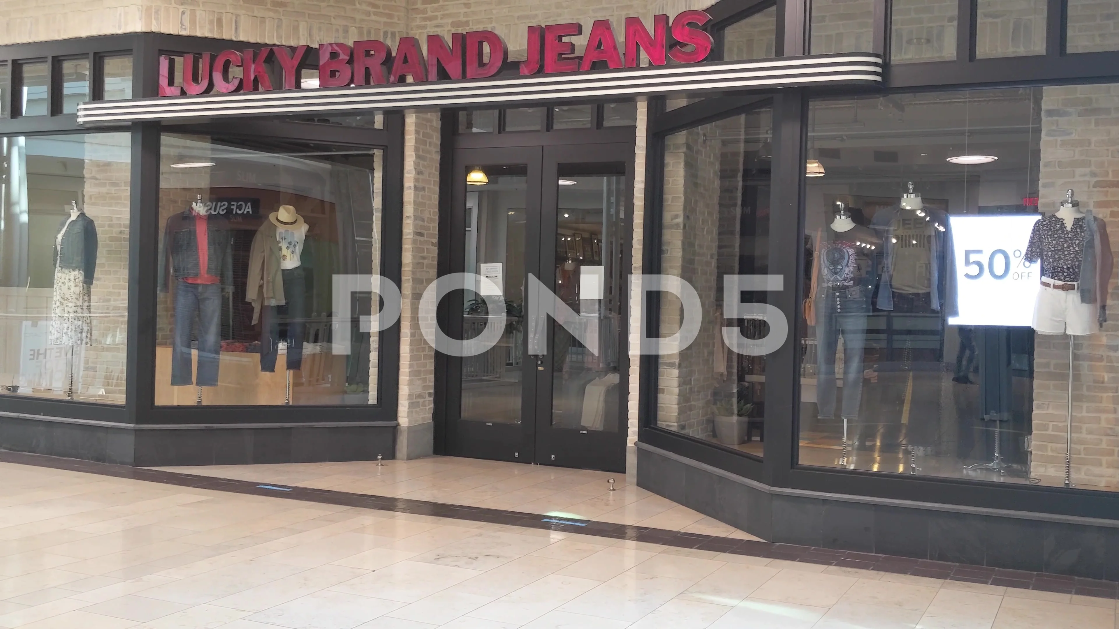 Lucky Brand Jeans - Shopping Mall, Stock Video