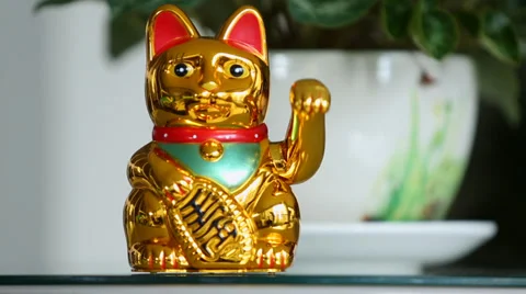 Lucky Chinese Cat Stock Footage 39377328