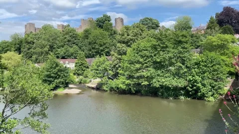 Ludlow Castle and the River Teme,  Ludlow, Shropshire, England, UK Stock-Footage 279004397