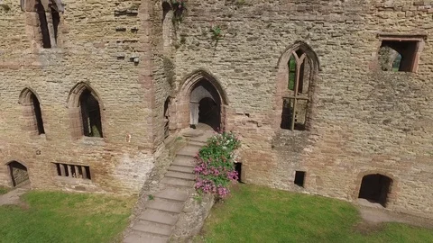 Ludlow Castle - pull back from interior staircase Stock-Footage 97809789