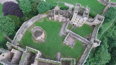 Ludlow Castle - a pullback from vertical Stock Footage 97806629