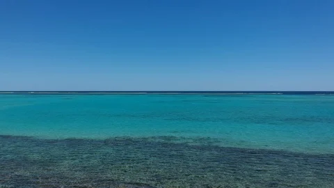 Luftaufnahme des Ningaloo Reef an der Westküste Australiens Stock Footage