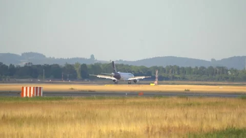 Lufthansa passenger airplane arrival Stock Footage 252122195