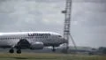 Lufthansa plane landing Video HD