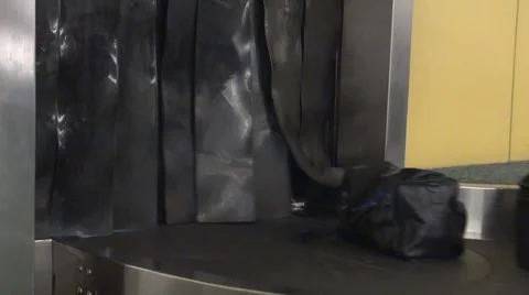 Luggage on carousel Stock Footage 1240520