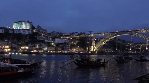 Luís I Bridge at night Stock-Footage 293389241