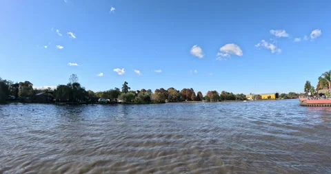 Lujan River coast at Puerto de Frutos, Tigre, Buenos Aires. Puerto de Frutos Stock Footage 255222331